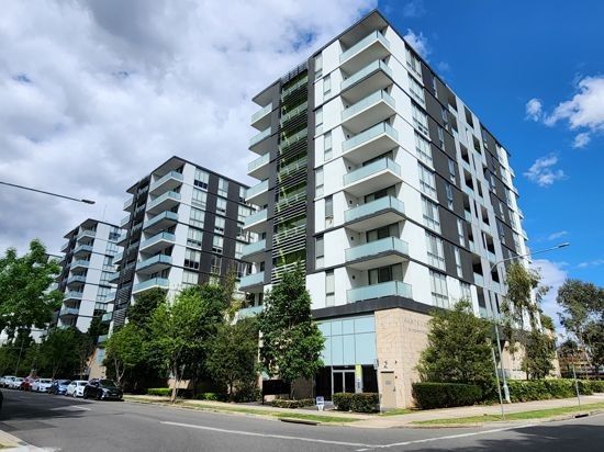 2 bedrooms Apartment / Unit / Flat in 422/1-39 Lord sheffield Circuit PENRITH NSW, 2750