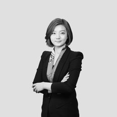 Grace Suh, Sales representative