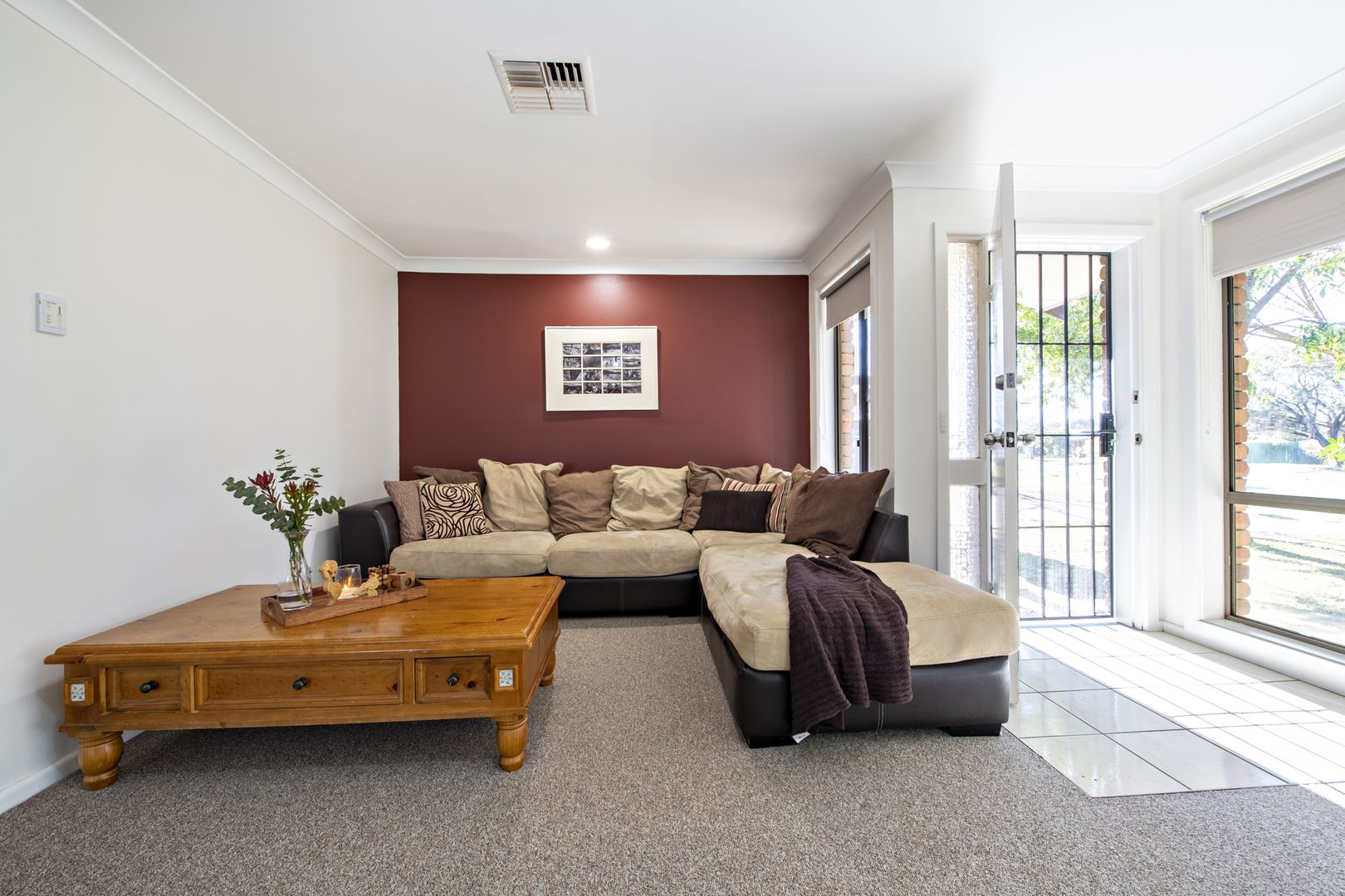 15 Sherwood Avenue, Dubbo NSW 2830, Image 2