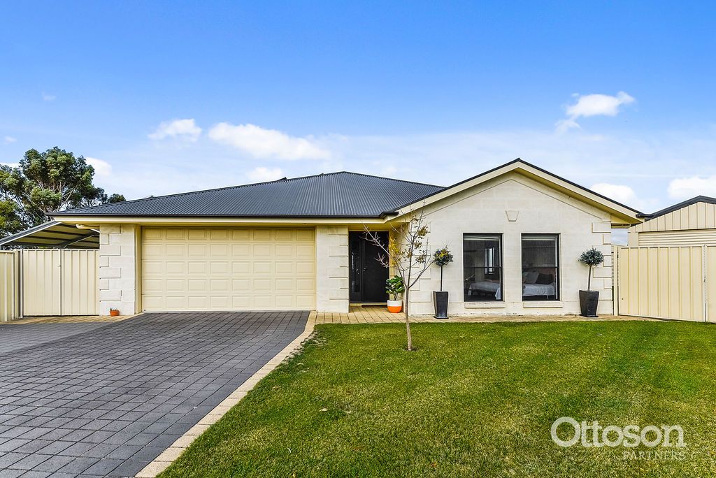 24 Pine Grove, Naracoorte SA 5271, Image 0