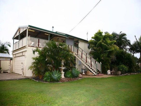 100 Island Plantation Road, Island Plantation QLD 4650