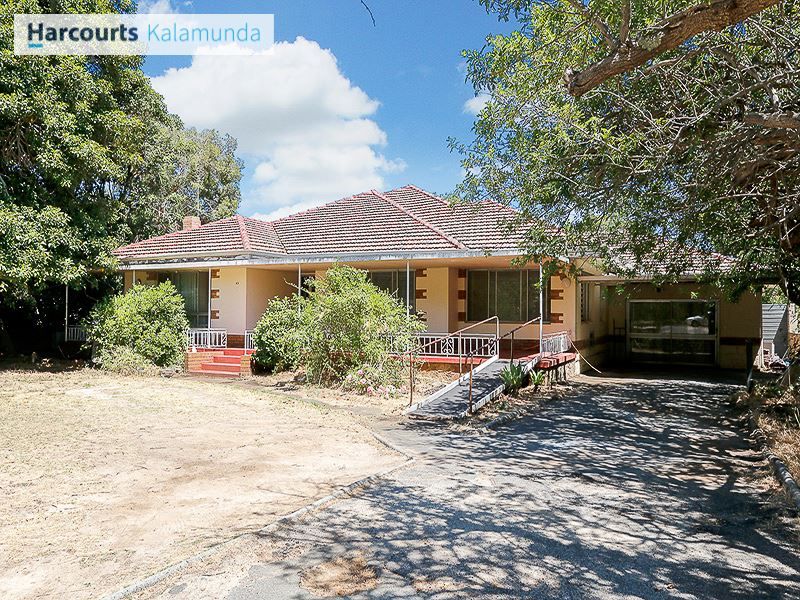 43 Lewis Road, Wattle Grove WA 6107, Image 2