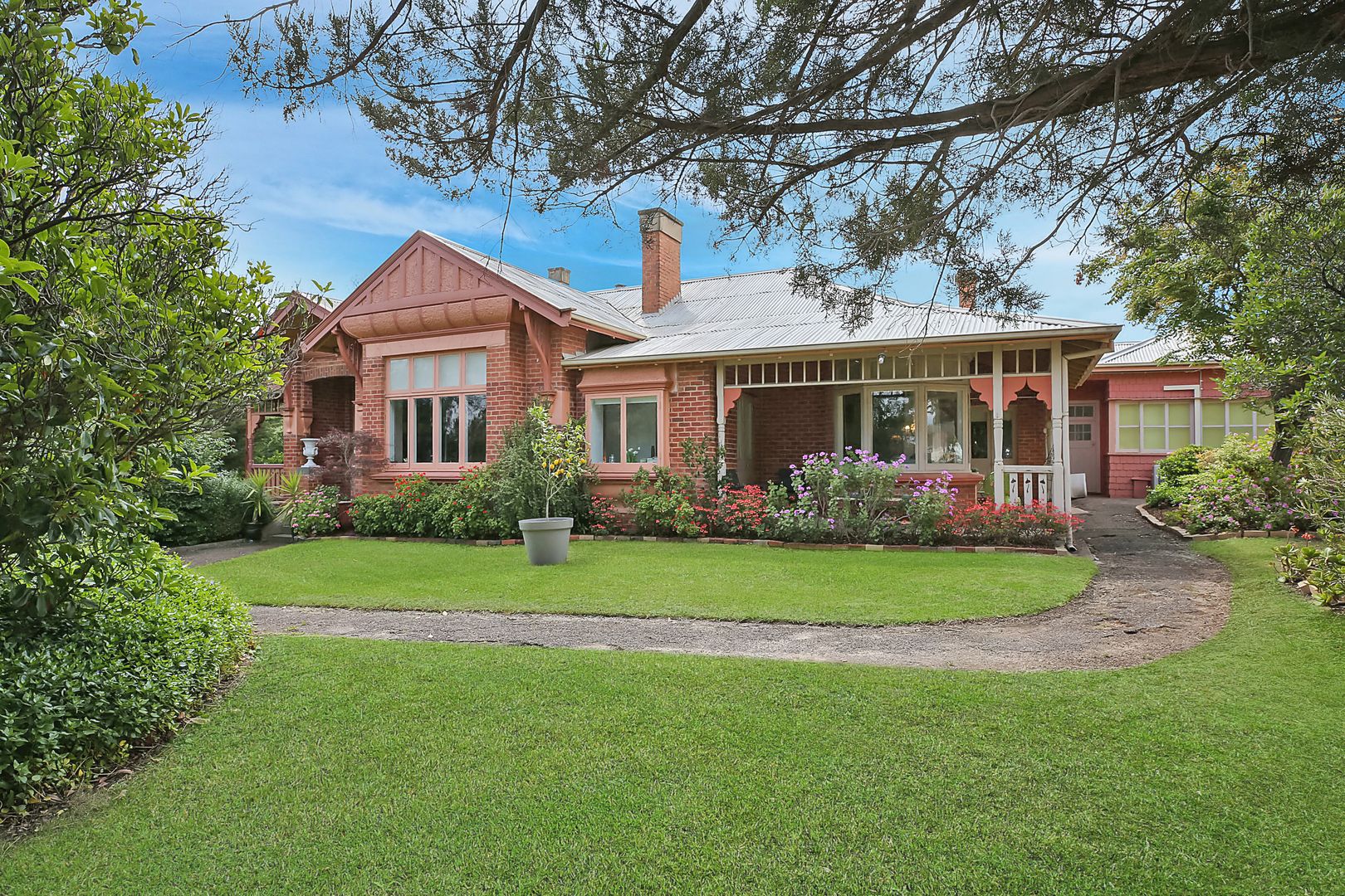 1 Albert Street, St Arnaud VIC 3478, Image 2