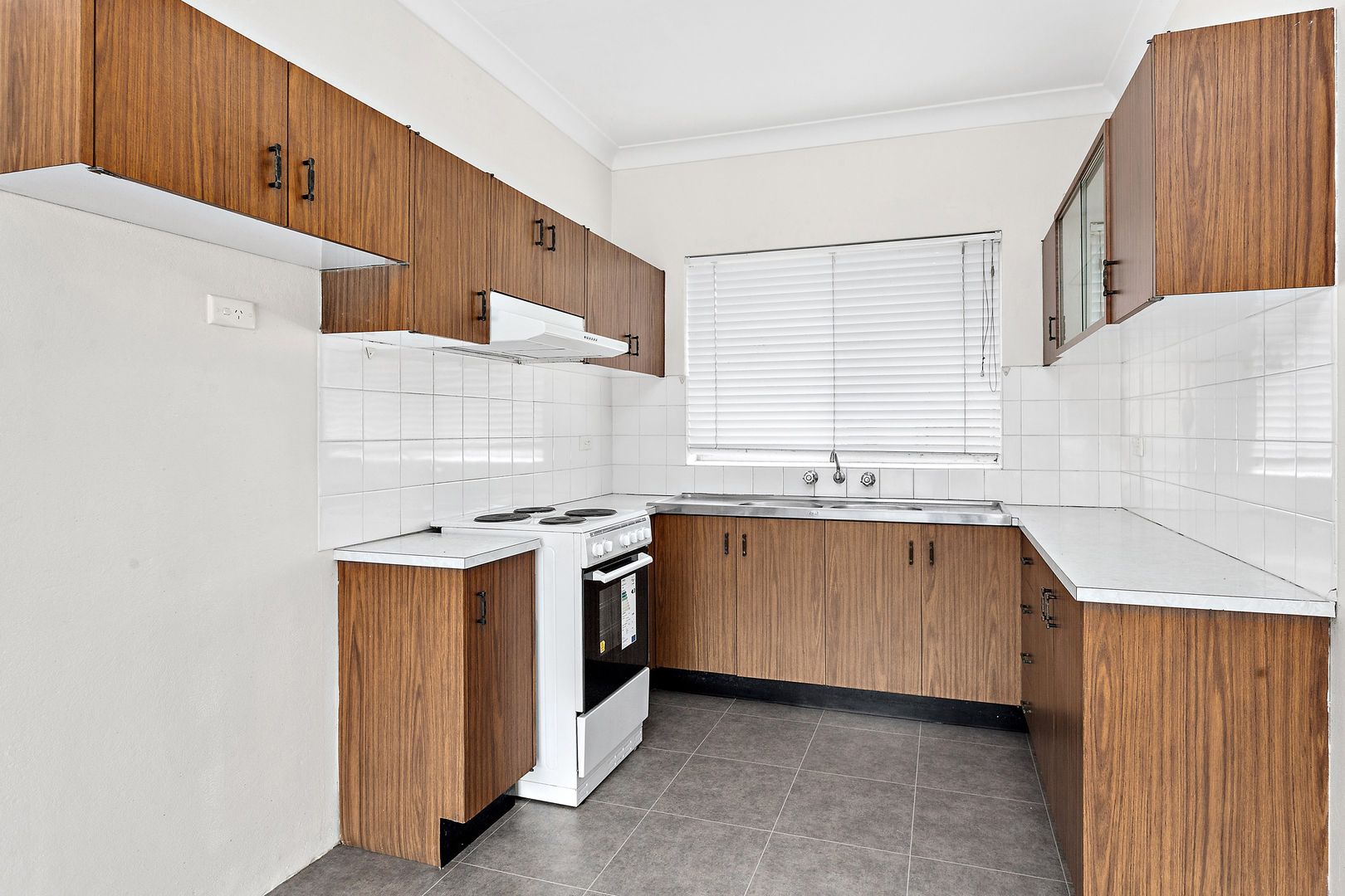 3/11 Osborne Street, Wollongong NSW 2500, Image 2