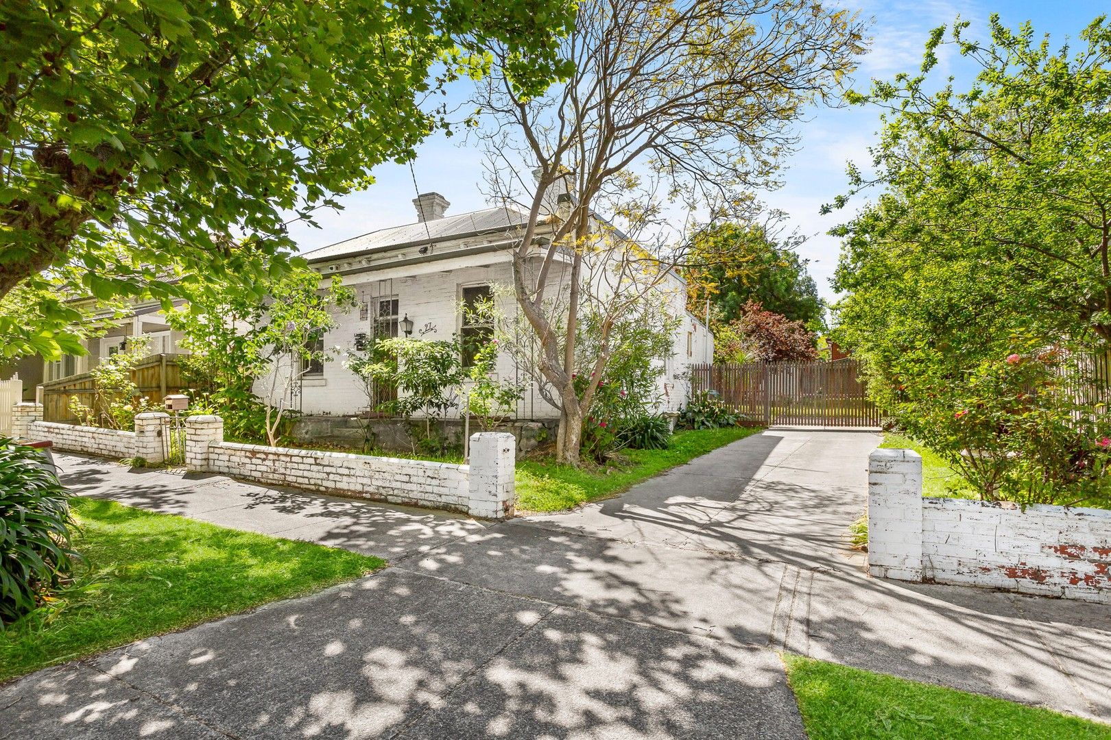 4 bedrooms House in 27 Kellett Street NORTHCOTE VIC, 3070