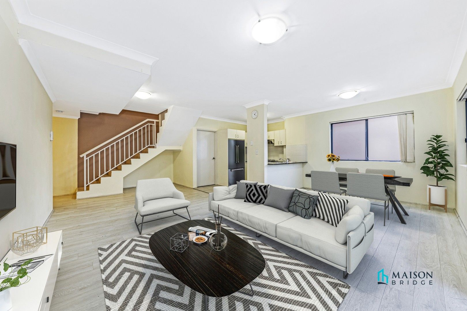 3 bedrooms Apartment / Unit / Flat in 13/12 Kendall Street HARRIS PARK NSW, 2150