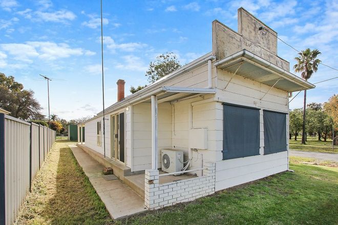Picture of 4 Gaffney Street, OAKLANDS NSW 2646