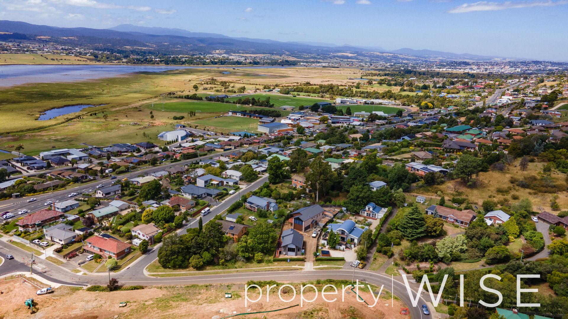 4 bedrooms House in 9 Cormiston Road RIVERSIDE TAS, 7250