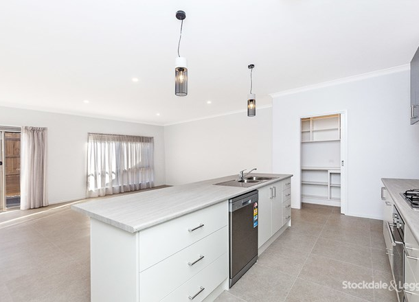 16 Napier Place, Warrnambool VIC 3280