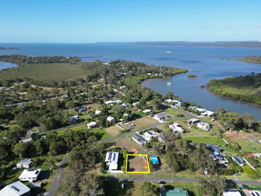 7 Cressy Street, Macleay Island QLD 4184 Domain