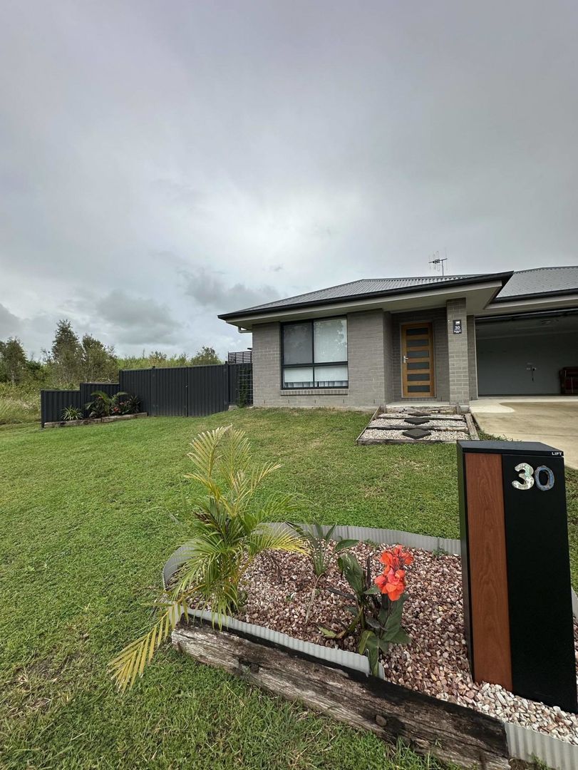 30 Sutherland Road, Branyan QLD 4670