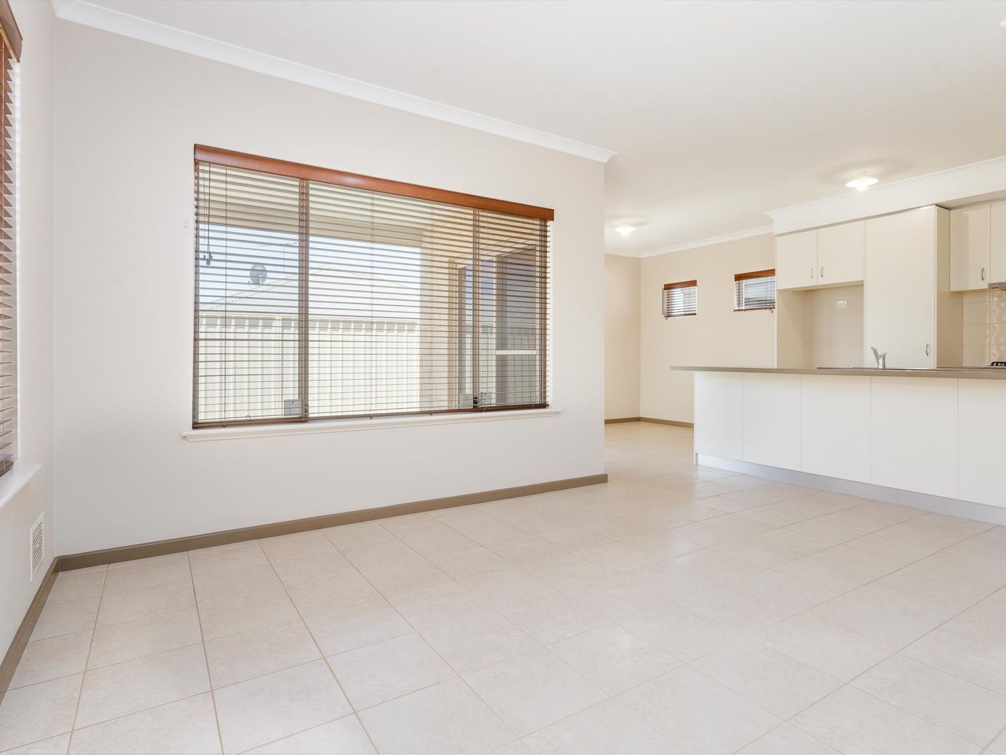 2/25 Peppermint Gardens, Aubin Grove WA 6164, Image 1