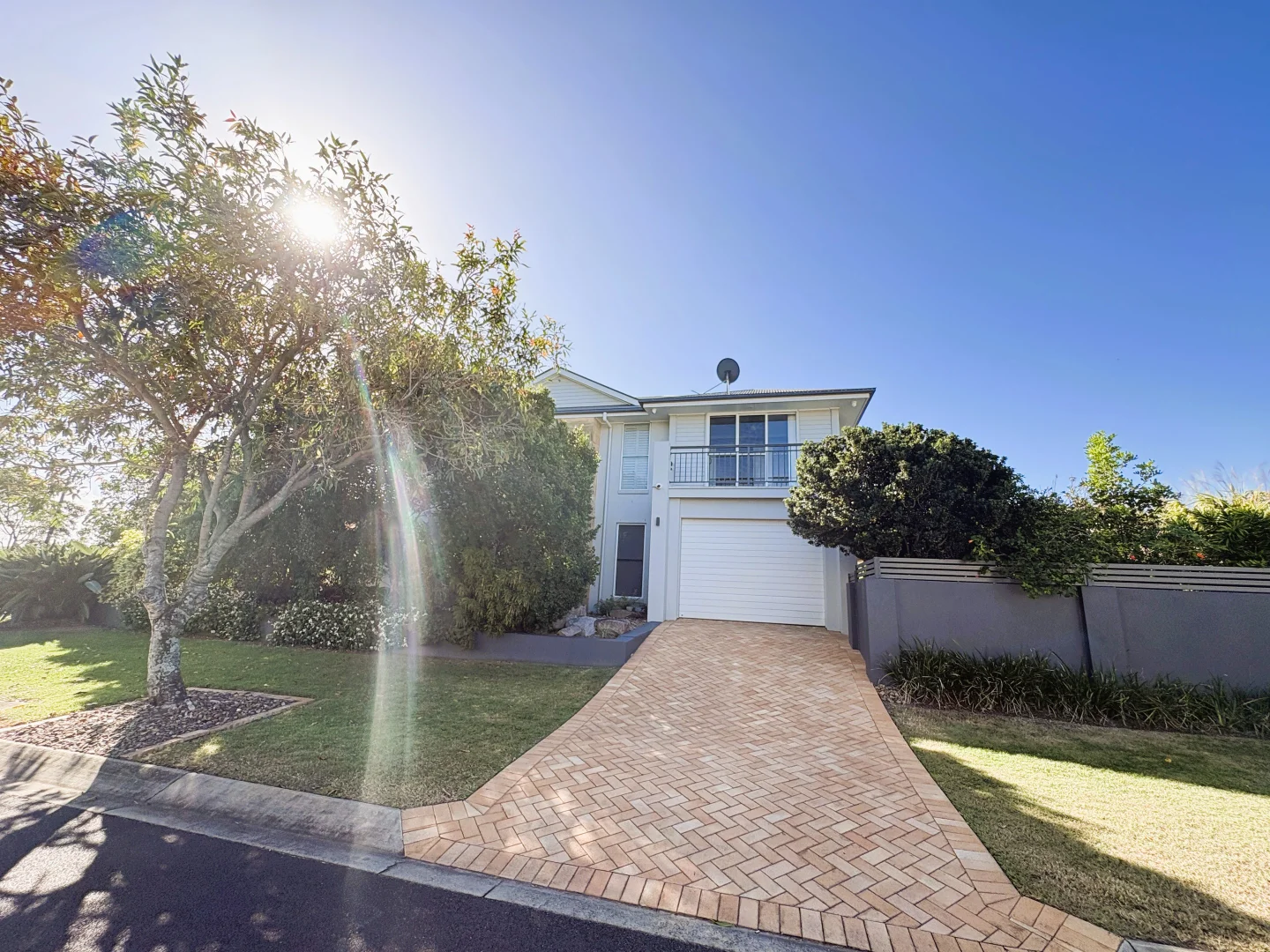 Additional image 3 of 15 Lionheart Cres, Newport QLD 4020