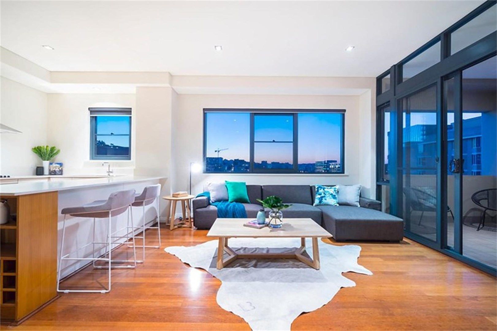 2 bedrooms Apartment / Unit / Flat in 24/65 Milligan St PERTH WA, 6000