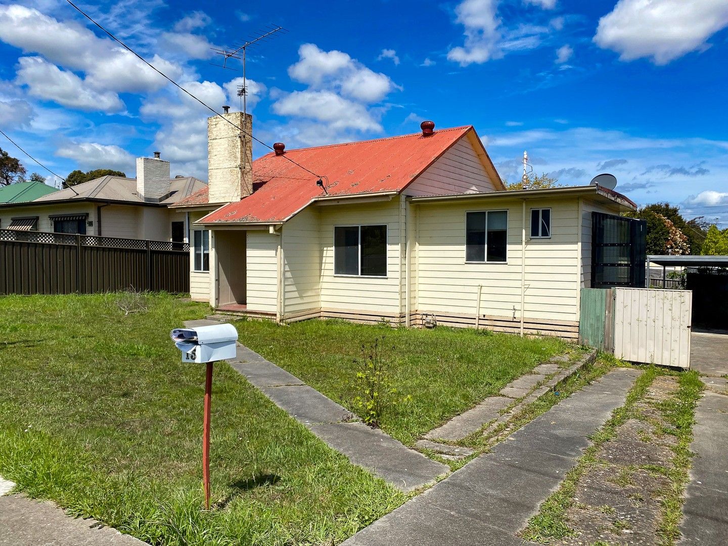 15 Polden Crescent, Morwell VIC 3840, Image 0