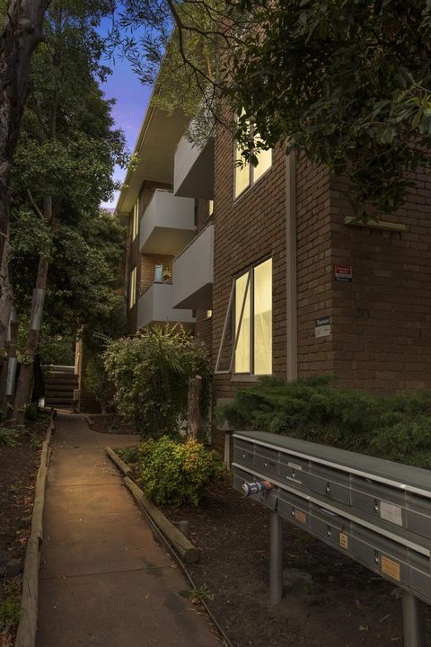 1 bedrooms Apartment / Unit / Flat in 7/30 Westbury Street ST KILDA EAST VIC, 3183