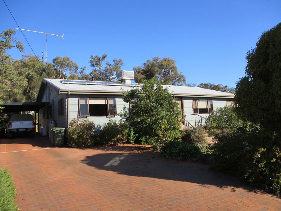 27 Arthur Street, Darkan WA 6392, Image 0