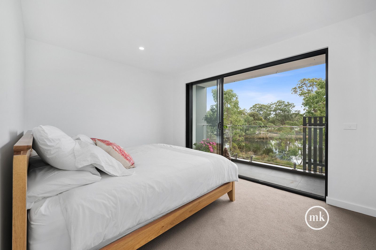 6/52 Waterway Boulevard, Doreen VIC 3754, Image 2