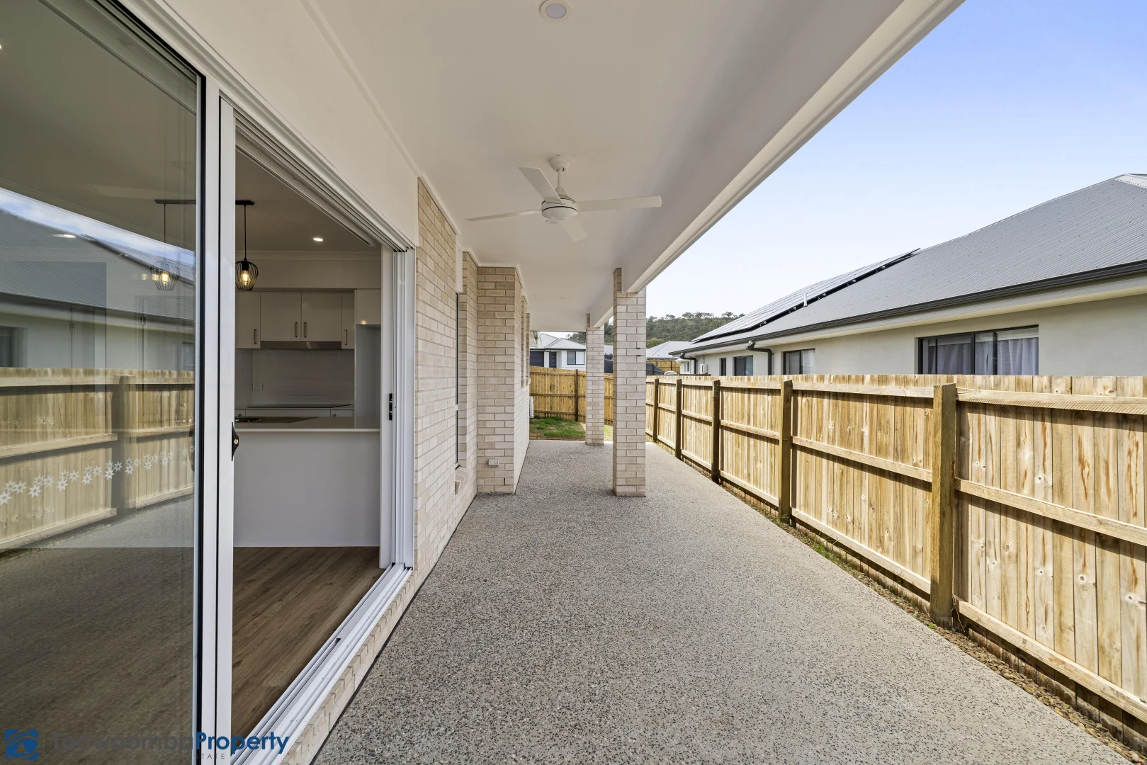 Additional image 10 of 5 Dunmall Crescent, Glenvale QLD 4350