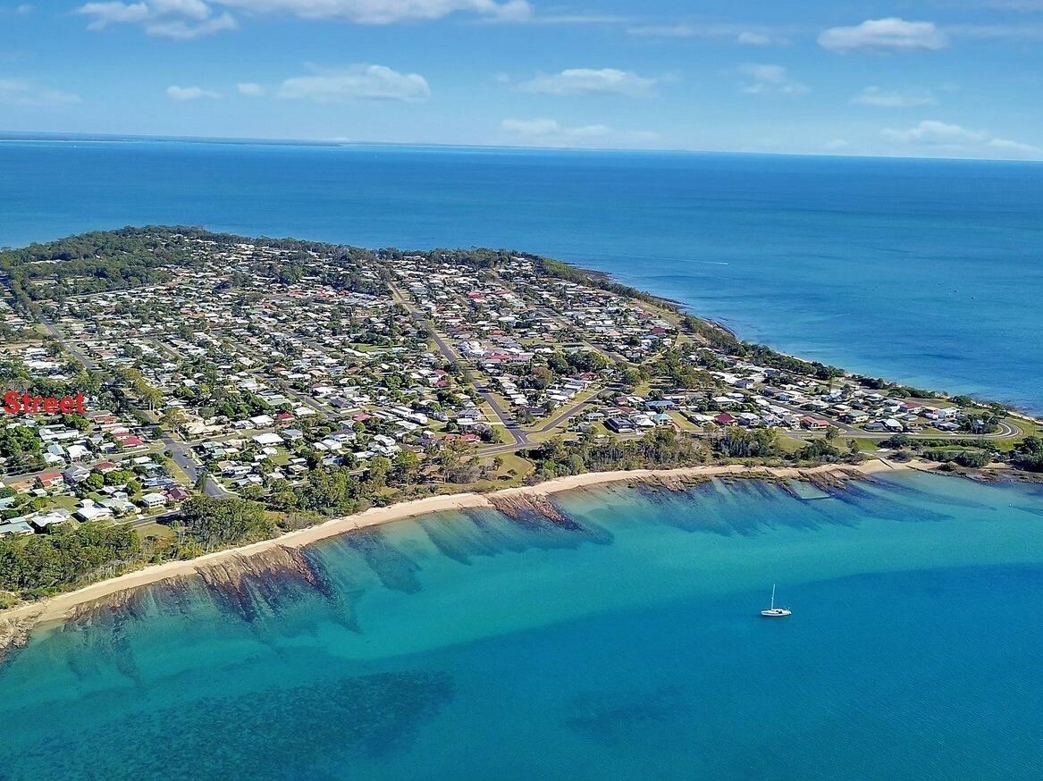 5 bedrooms House in  POINT VERNON QLD, 4655