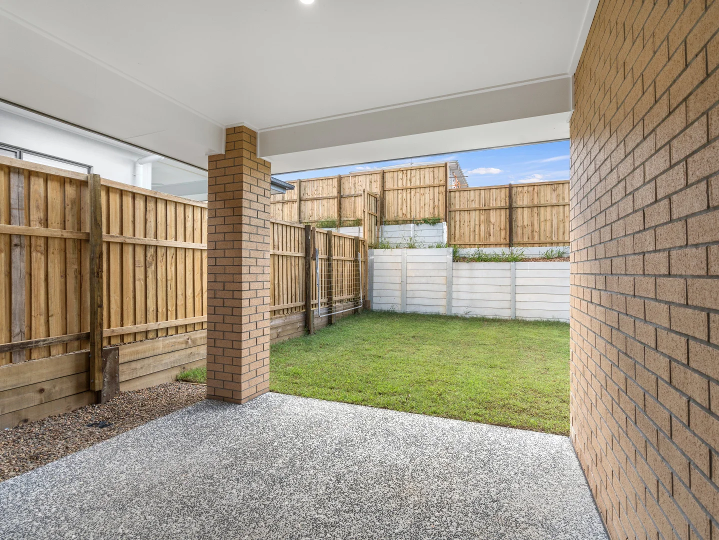 Additional image 12 of 14 Gully Street, Flinders View QLD 4305