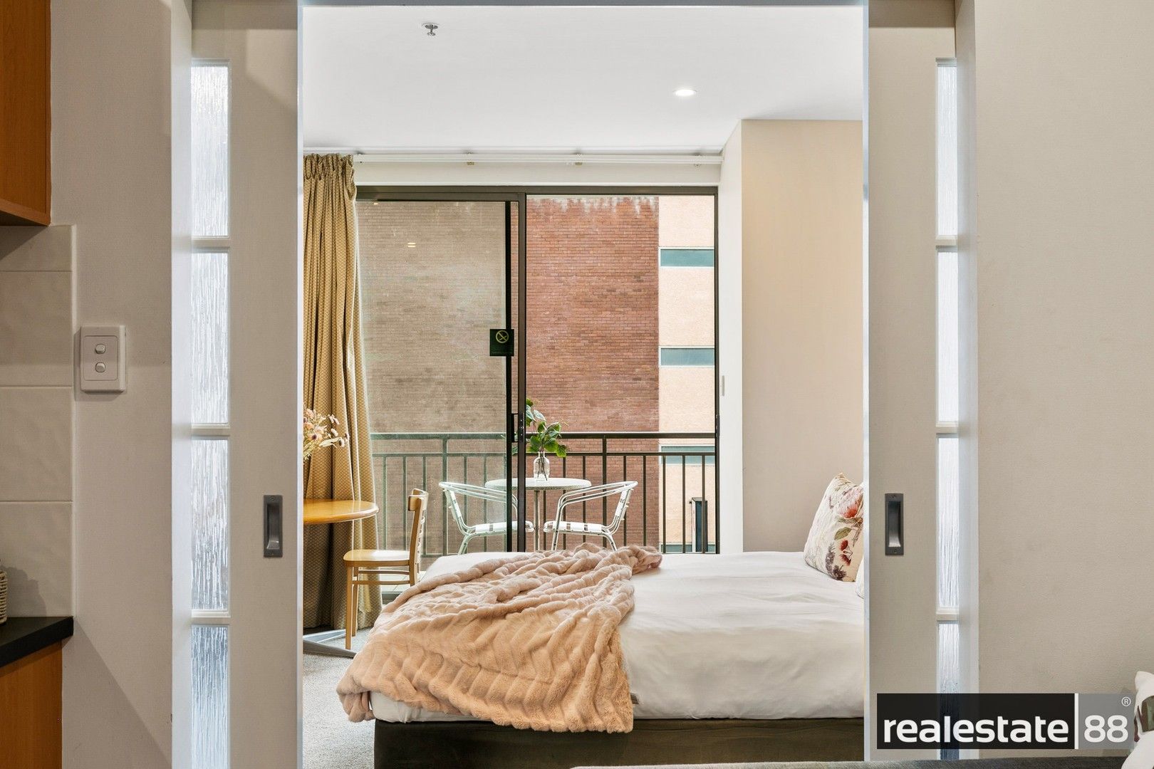 1 bedrooms Apartment / Unit / Flat in 601/12 Victoria Avenue PERTH WA, 6000
