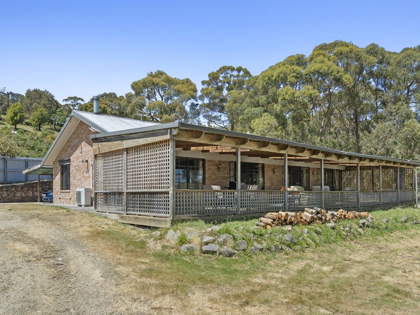 4 bedrooms House in 60 Alfred Street NUBEENA TAS, 7184