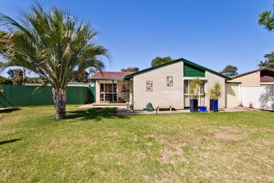 13 Uranbo Street, Salisbury North SA 5108, Image 0