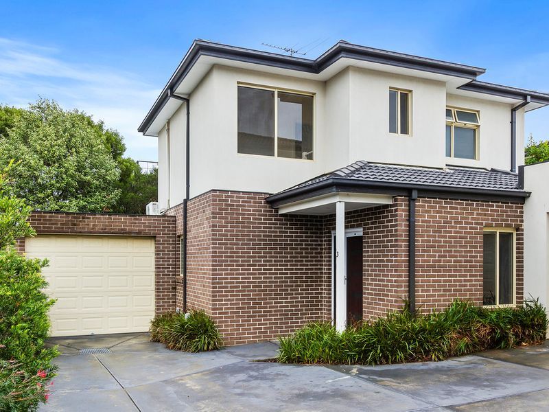 3 bedrooms Townhouse in 3/24 Stott Street BOX HILL SOUTH VIC, 3128