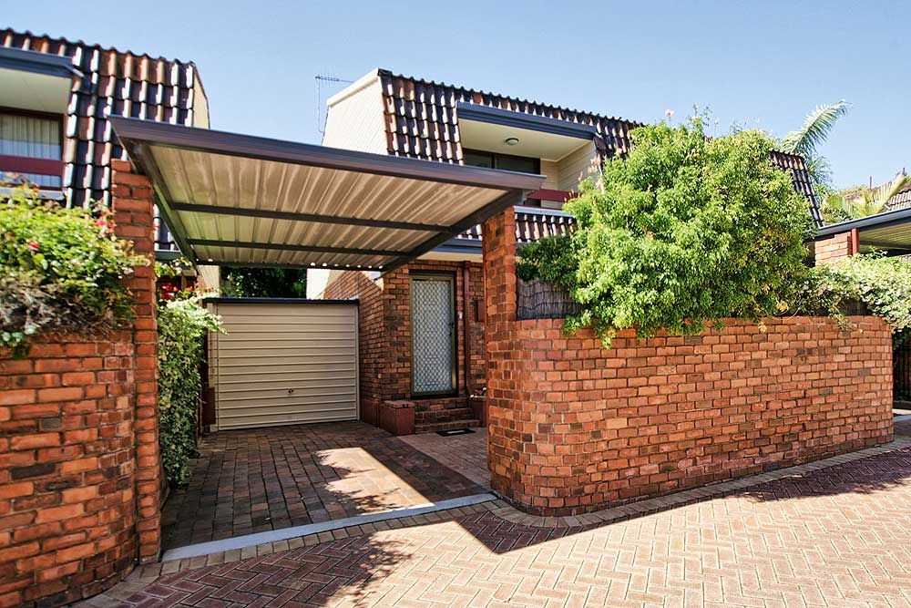 3 bedrooms Townhouse in 6/48 Dalkeith Road NEDLANDS WA, 6009