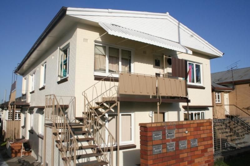 2 bedrooms Apartment / Unit / Flat in 1/65 Enoggera Road NEWMARKET QLD, 4051