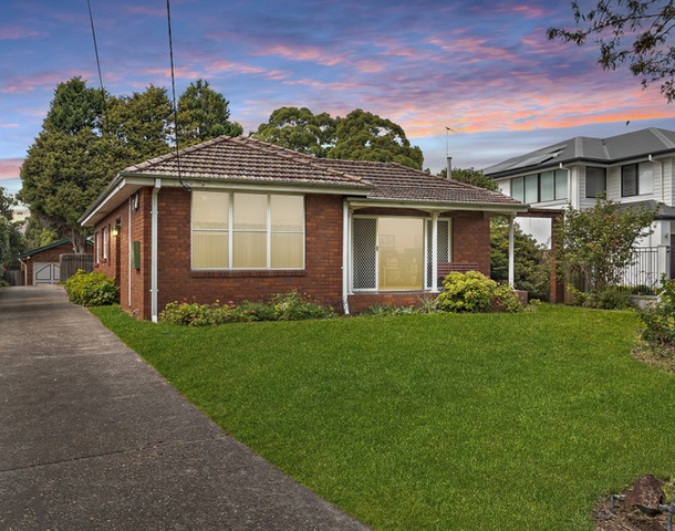 16 Old Berowra Road, Hornsby NSW 2077