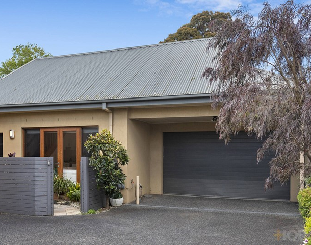 5A Tibbles Street, Beaumaris VIC 3193