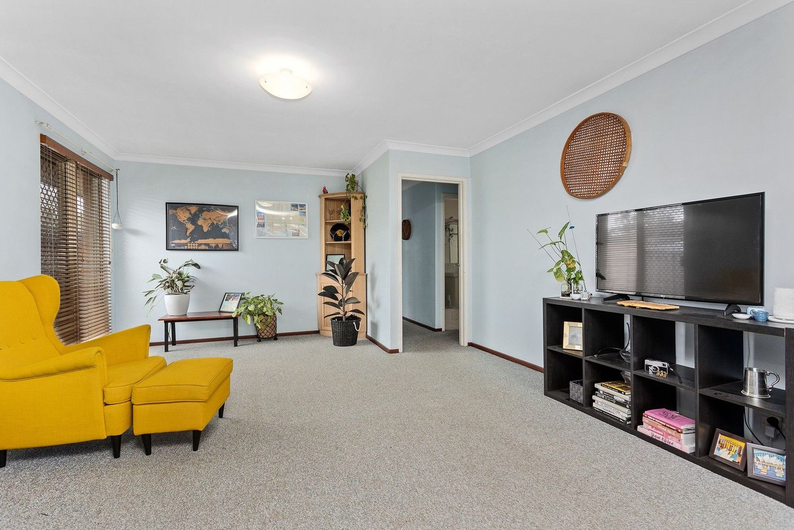 7/8 Neon Close, Parkwood WA 6147, Image 1