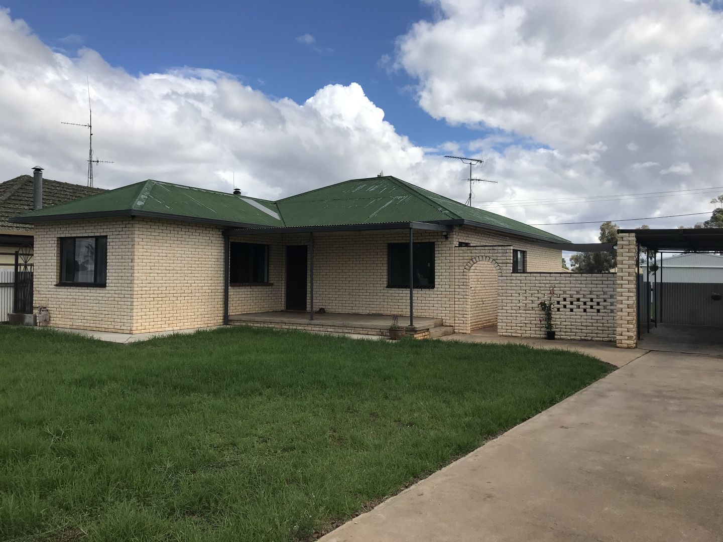 53 Main Avenue, Yanco Property History & Address Research Domain