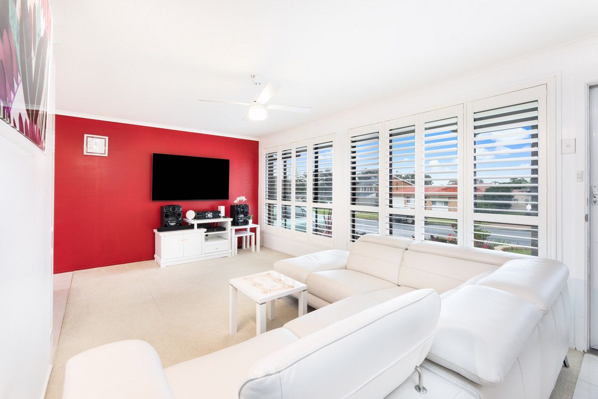 79 Lancia Drive, Ingleburn NSW 2565, Image 2