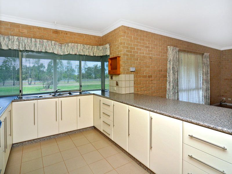 170 Raymond Road, ROELANDS WA 6226, Image 2