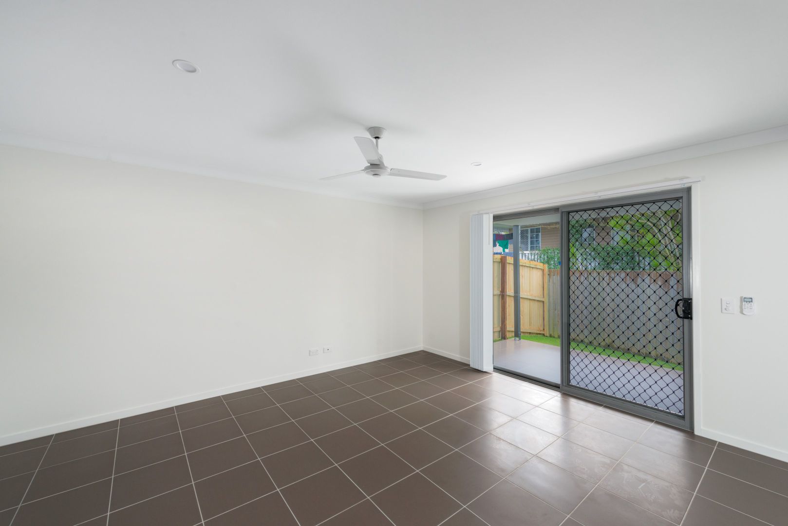 2/876 Kingston Road, Waterford West QLD 4133, Image 1