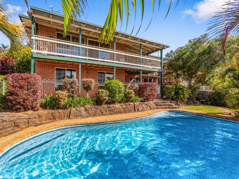 21 Kintyre Crescent, Banora Point NSW 2486