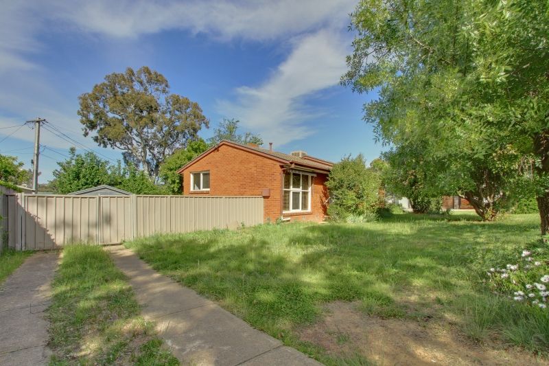 13 Carslaw Street, Chifley ACT 2606, Image 0