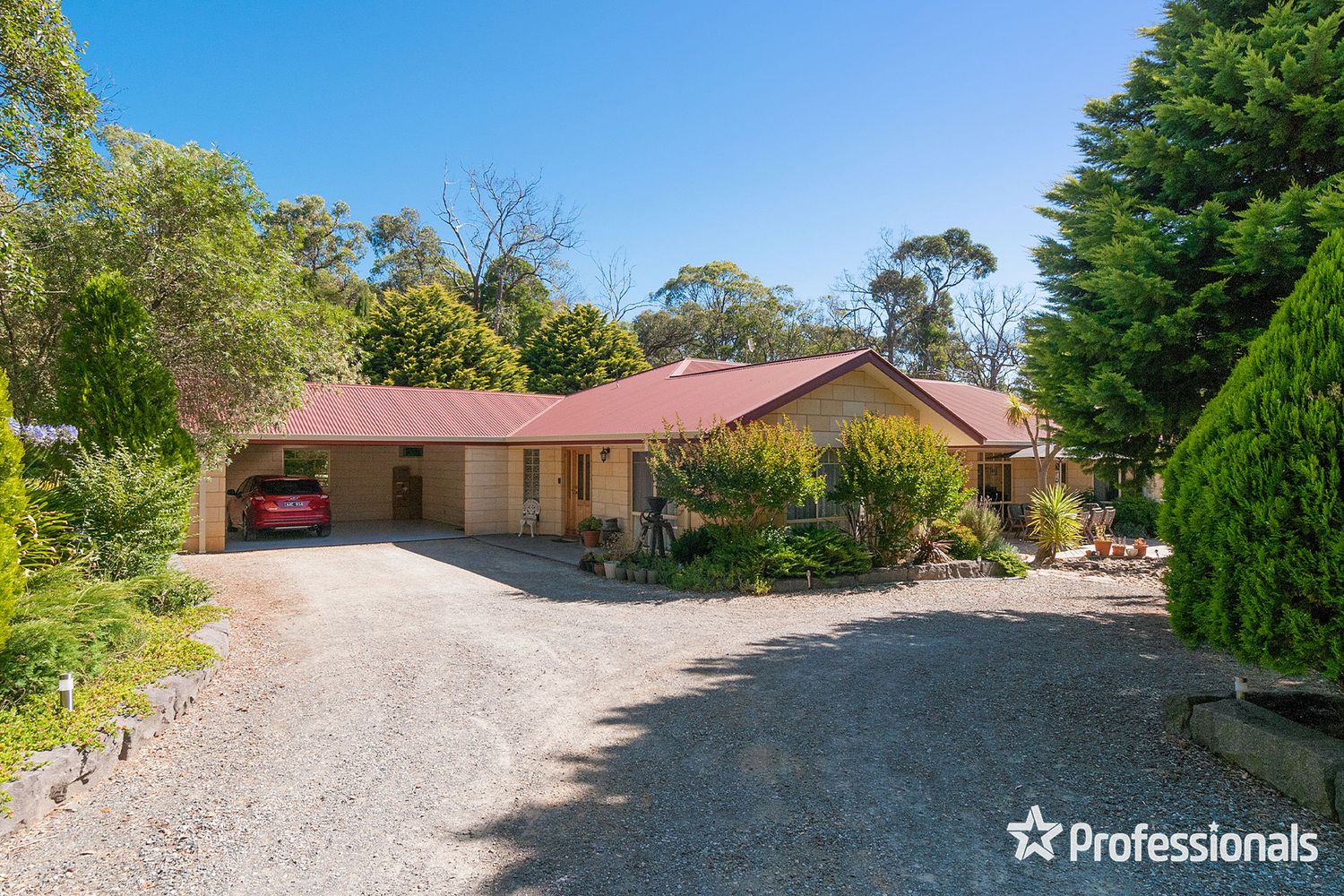 30 Denval Place, Mooroolbark VIC 3138, Image 0