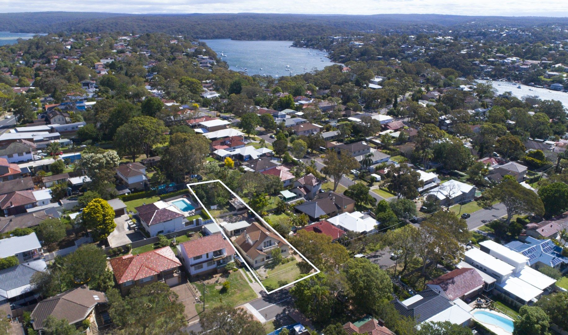 Caringbah South NSW 2229 5 beds house for Sale, For Sale 2014108850