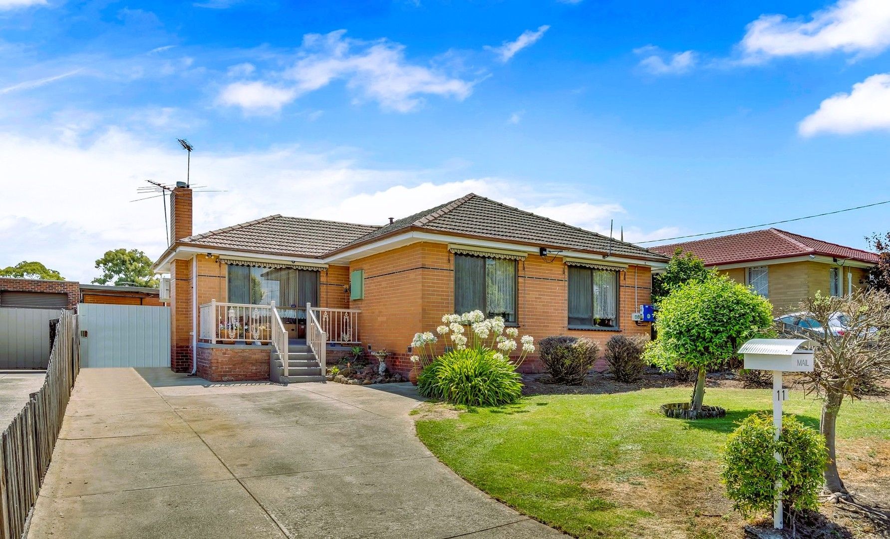 3 bedrooms House in 11 Plumpton Avenue CRAIGIEBURN VIC, 3064