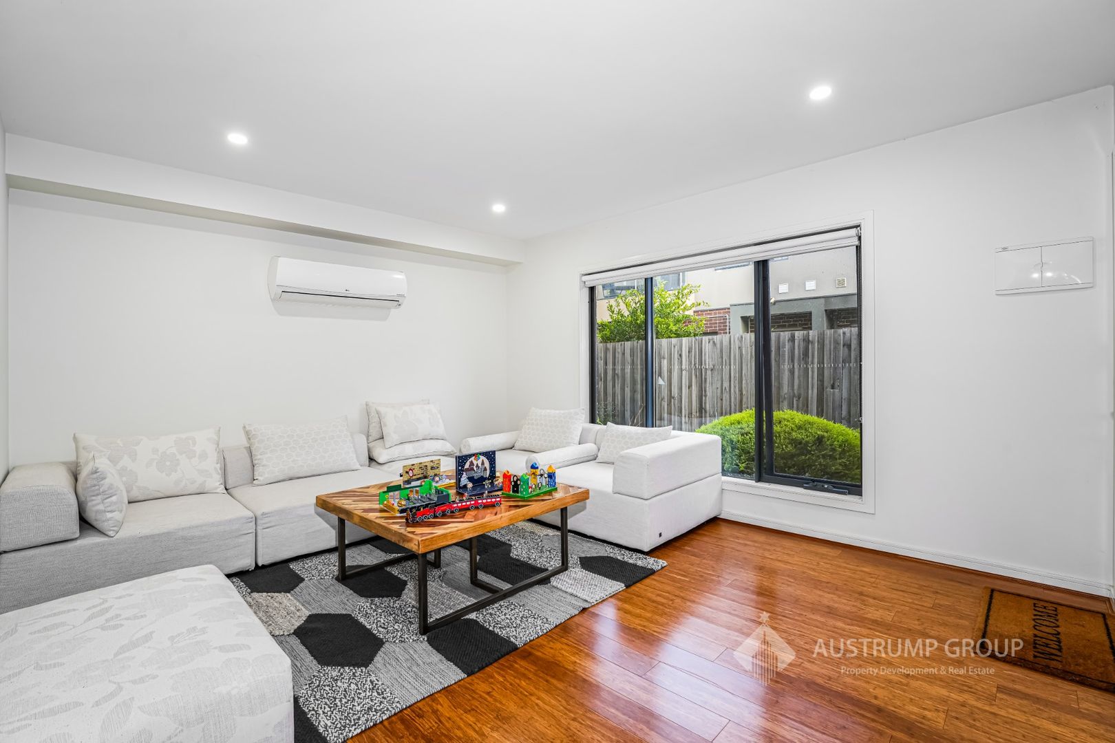 8/2 HOSKEN STREET, Springvale South VIC 3172, Image 1