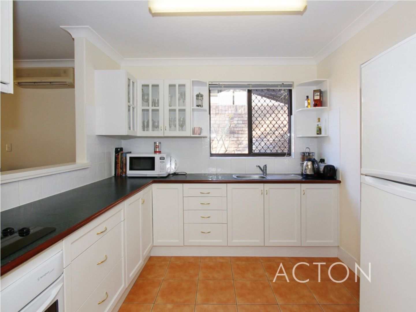 2 bedrooms Apartment / Unit / Flat in 2/3 Strickland Street SOUTH PERTH WA, 6151