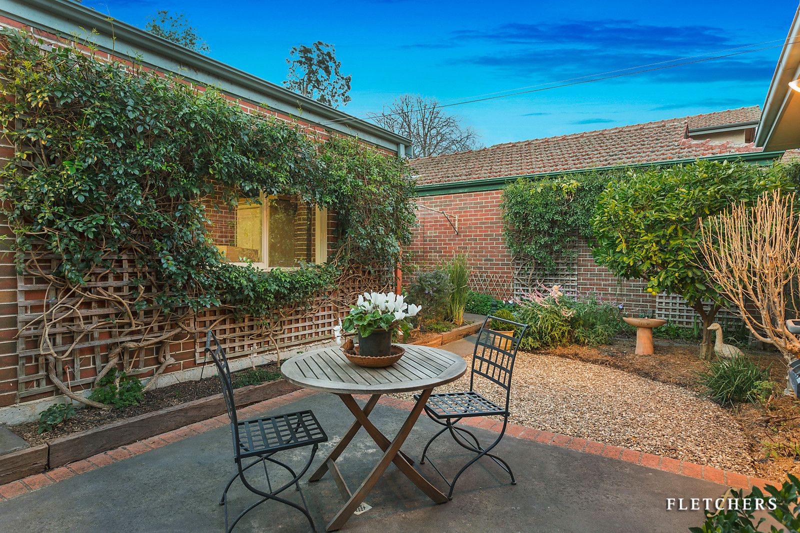 1/16 Sherwood Road, Surrey Hills VIC 3127, Image 1