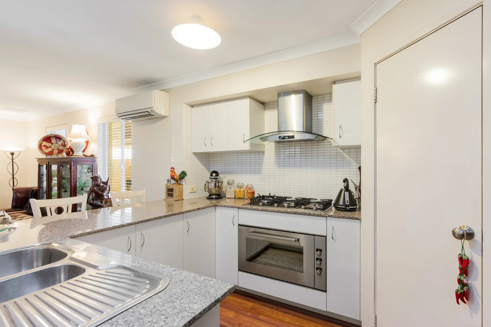 Additional image 9 of 24 Bordeaux Parade, Piara Waters WA 6112