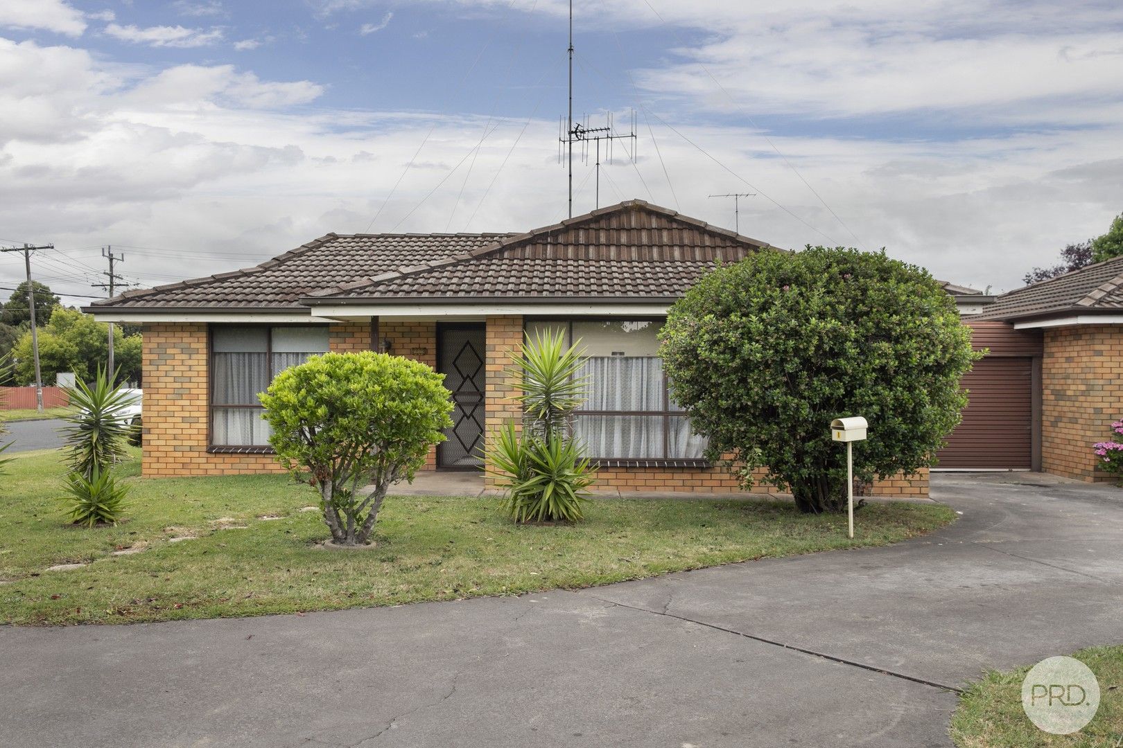 2 bedrooms House in 1/50 Longley Street ALFREDTON VIC, 3350