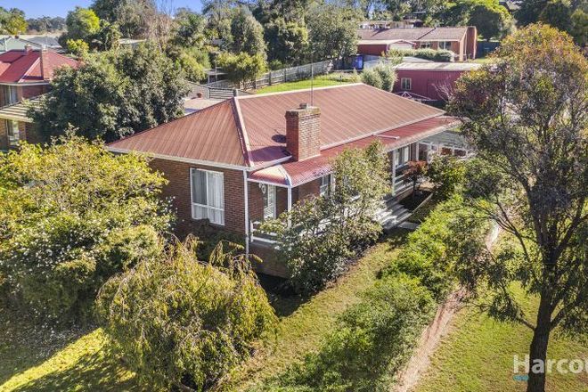 Picture of 2 Railway Avenue, GARFIELD VIC 3814