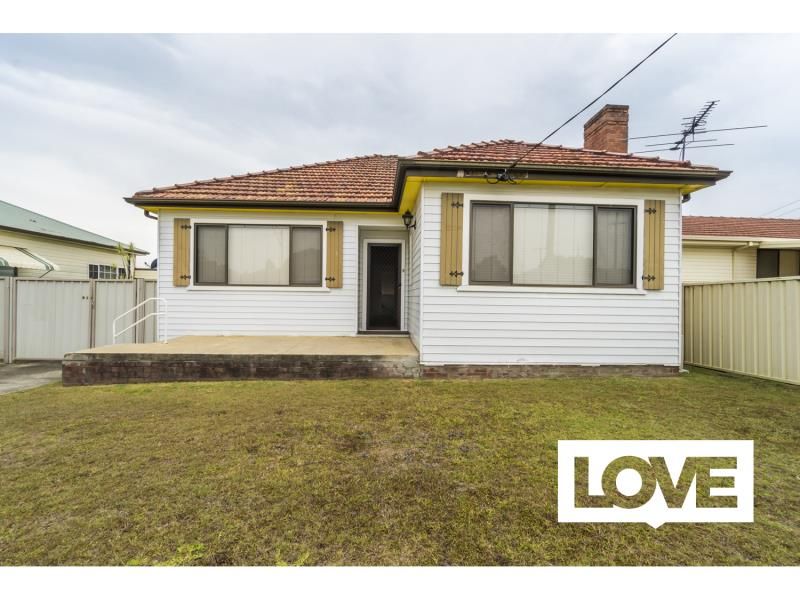 3 bedrooms House in 92 Macquarie Road CARDIFF NSW, 2285